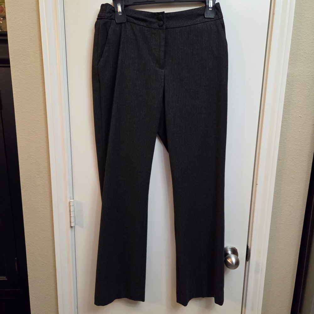 Talbots Womens 4P Charcoal Grey Pinstripe Straight Leg Dress Pants Petite